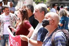 Ato pela reduo dos juros e por reposio salarial j